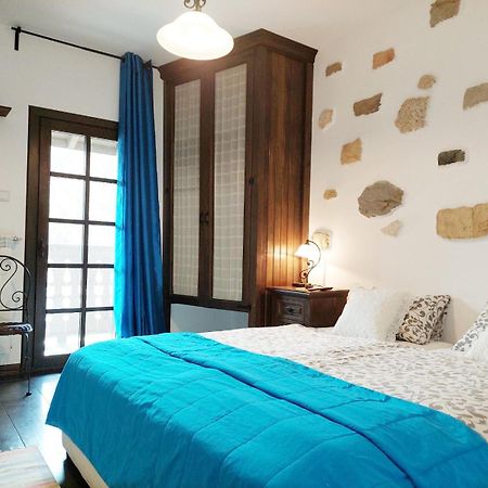Golden Horn Guest House Iskrets Bagian luar foto