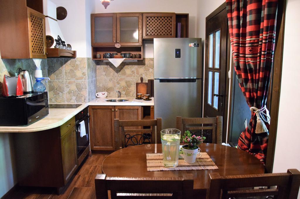 Golden Horn Guest House Iskrets Bagian luar foto